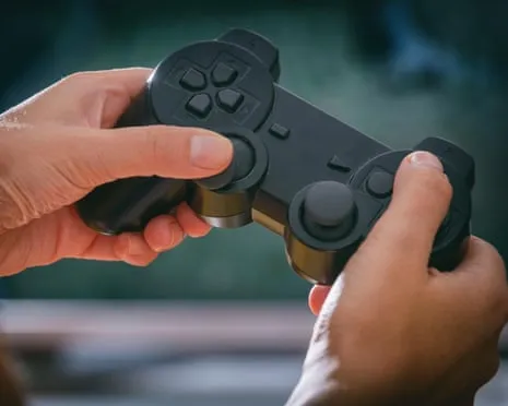 What Makes Certain Players Reverse Their Game Inputs? Scientists Now Have Answers, And They Are Not What Your Assumptions