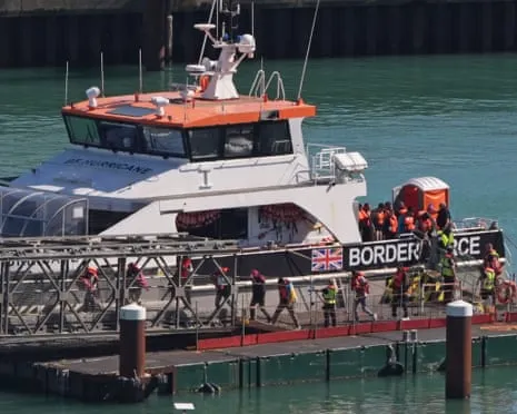 British Ministers Insist Migrant Returns Agreement with France Goes Ahead Despite Legal Injunction